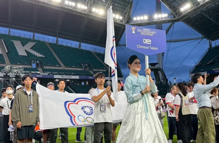 狂賀！臺北代表隊勇奪世界盃冠軍　FIDA無人機足球賽大放異彩