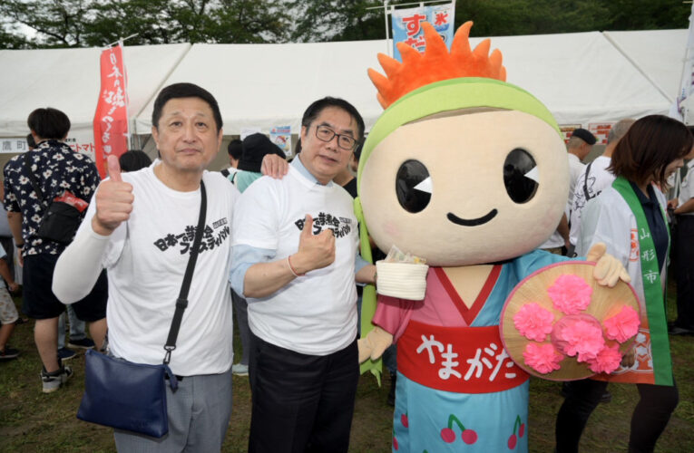 台南山形市友誼升温 黃偉哲首訪參加「日本第一芋煮節」推農特產