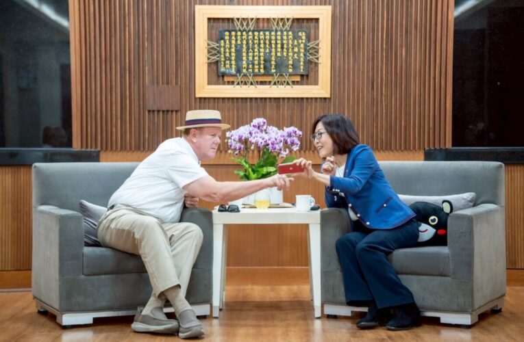 前AIT高雄處長杜維浩拜訪議長康裕成熱情敘舊 盛讚高雄進步神速