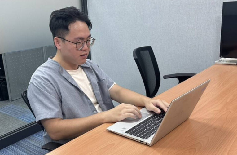 他從工地到程式碼 南分署產業新尖兵助青年跨域圓夢轉職  