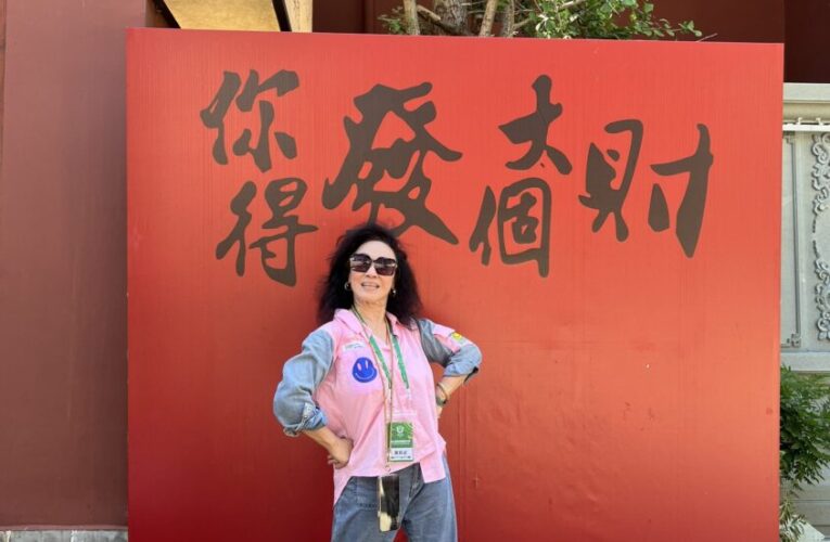 曹金鈴以舞者姿態走進攝影世界 傳遞健康運動新理念