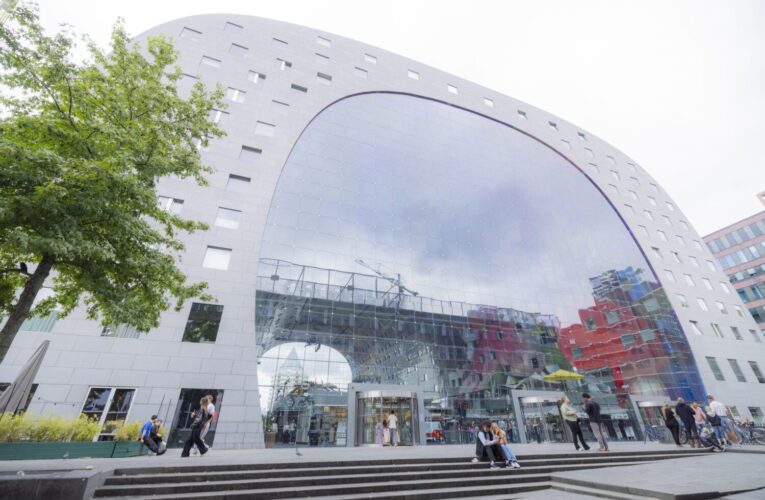 從傳統市場到地標　侯友宜參訪鹿特丹Markthal市場　觸發新北市場翻新靈感