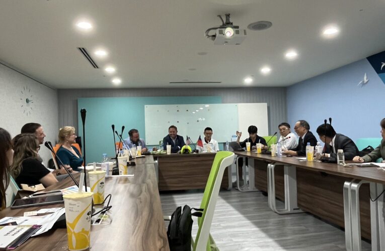 台灣學聯攜手亞利桑那州半導體團訪新北教育局　共推國際教育