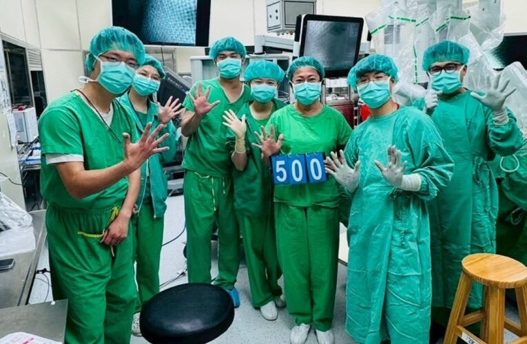 達文西Xi系統助攻！新竹臺大分院完成500例高難度手術