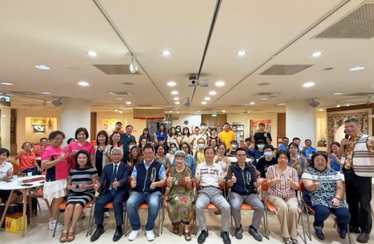 中臺科大「萬紫千紅賞拼布」開展 針線織就在地人文風華