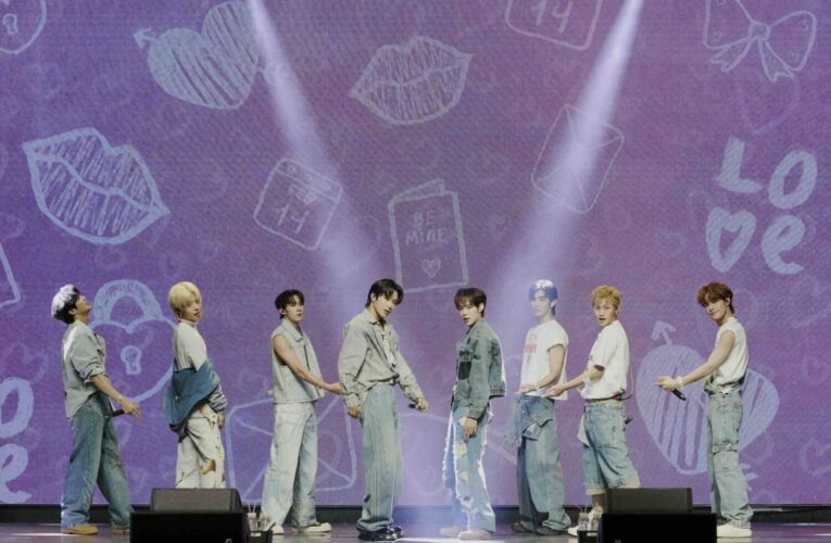 ARKis 首場見面會 告白粉絲加碼8人完整版登場〈上癮〉