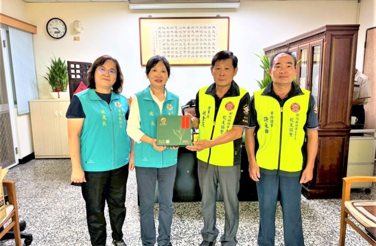 關懷社會、回饋袍澤　退伍軍人社團捐助愛心物資