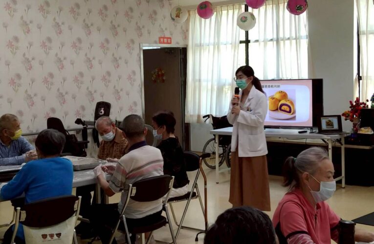 中埔榮榮光日照中心辦　中秋DIY薯薯起司夢幻球活動