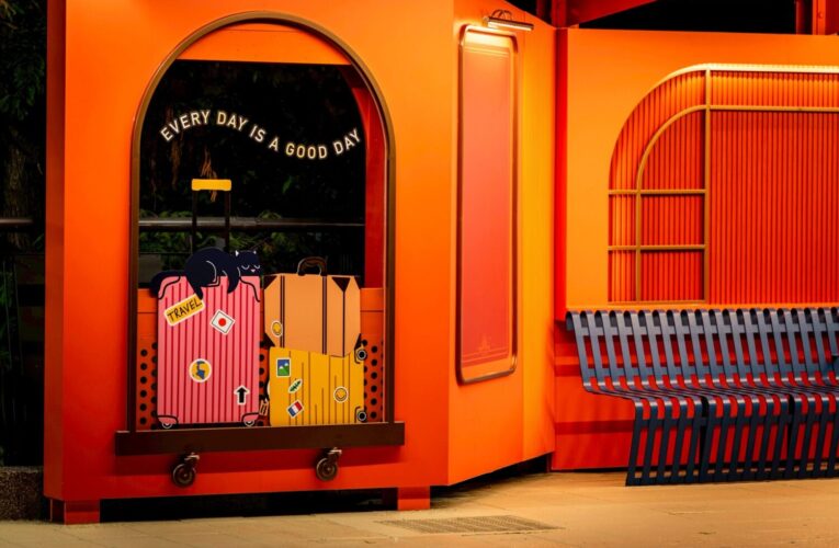 城市美學新亮點　基隆橘色球燈候車亭亮相