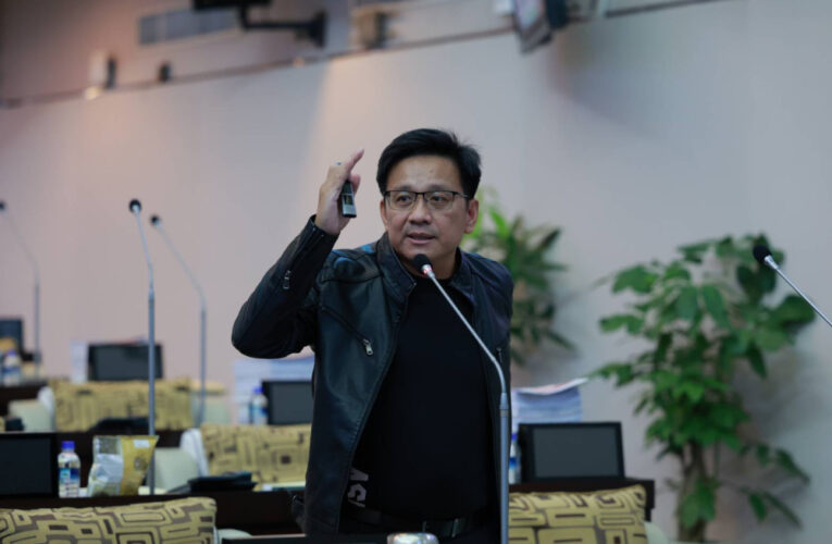 臺南市市議員黃肇輝批智慧城市進度慢，建議高速永康段高架化