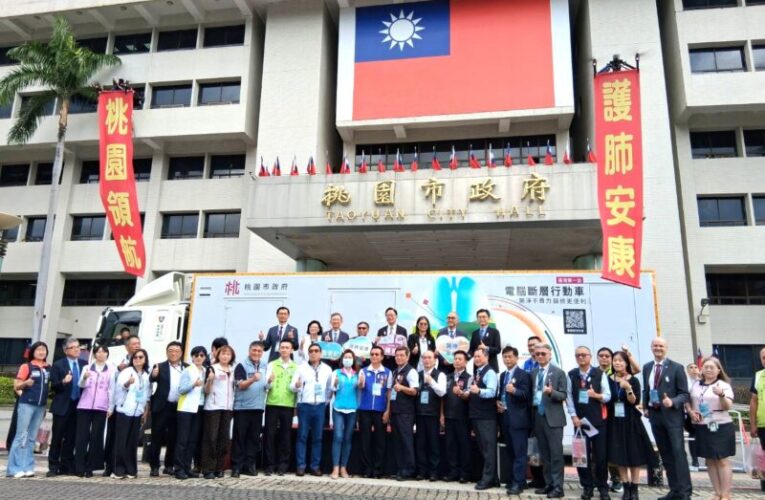 全國首創行動CT醫療車正式啟用　將深入偏鄉推動早期肺癌篩檢
