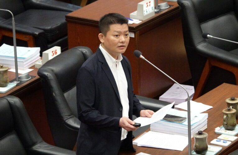 高雄邁入超高齡社會 副議長曾俊傑建議跨局處推動完善長照體系