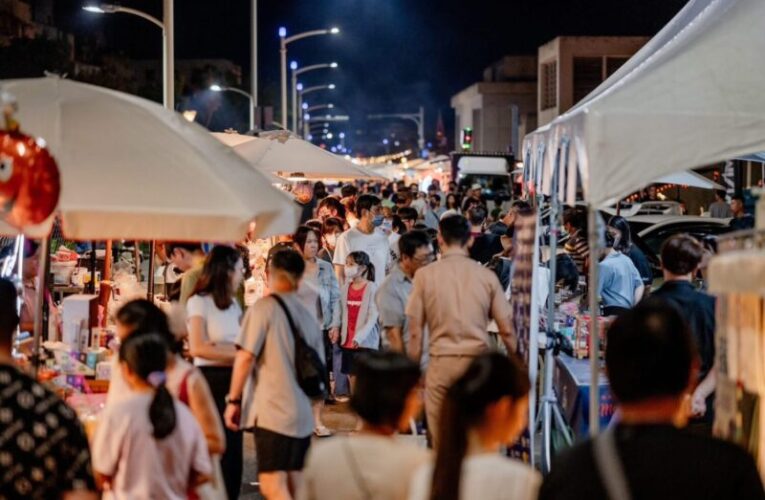 高雄萬聖狂歡節10/25、26三塊厝車站搞怪登場  百年蒸汽火車化身妖怪樂園 百鬼夜行引爆萬聖熱潮