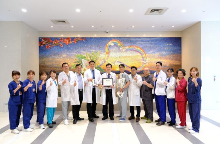 亞洲第一！小港醫院微創肋骨骨折團隊榮獲CWIS國際肯定