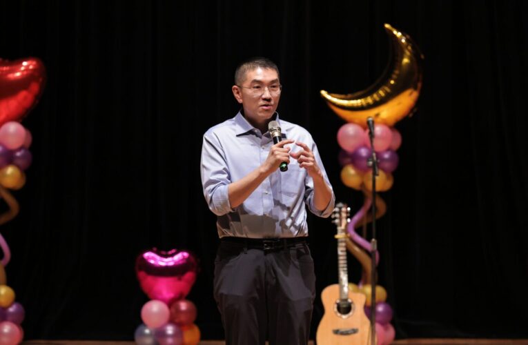 混障綜藝團基隆展演　謝國樑感謝身障藝術家以行動詮釋生命韌性