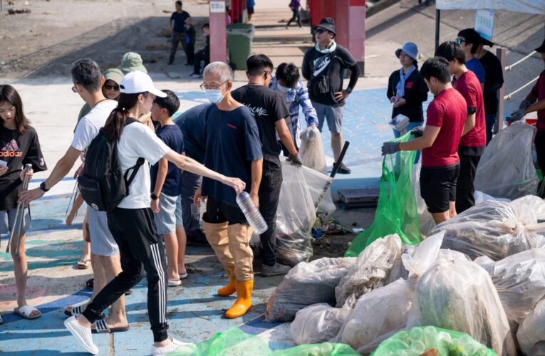愛爾蘭商速聯台灣分公司  號召六百名員工家庭共赴台中大安濱海樂園 凈出1.6公噸垃圾