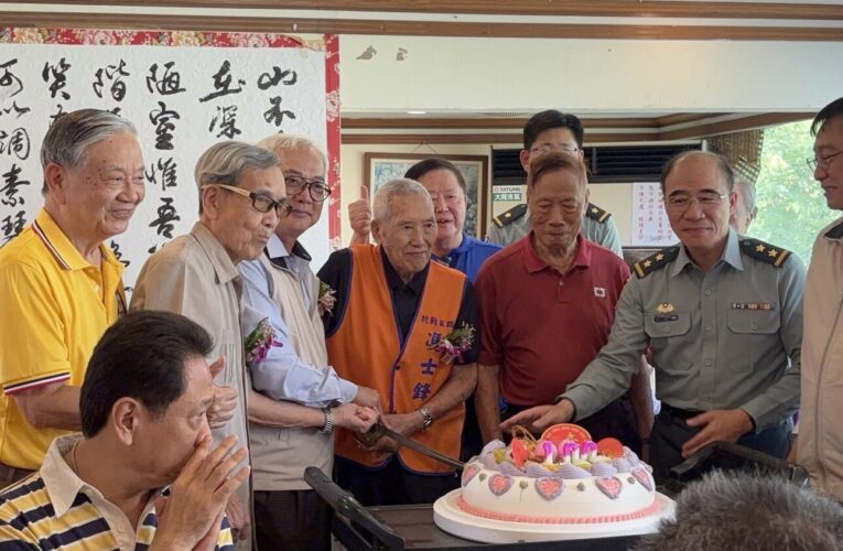 高雄市榮服處舉辦抗戰勝利80周年文藝展　表揚抗戰老兵傳承不朽精神