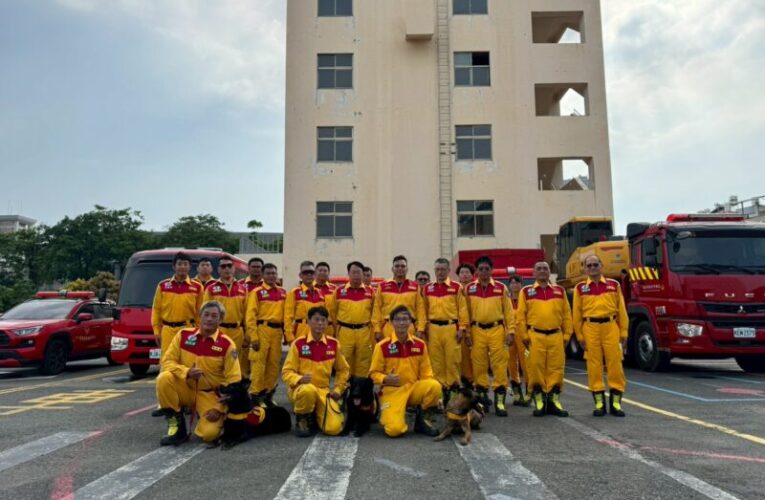 高市消防局二度馳援花蓮光復  無人機搜救犬重機具齊出動