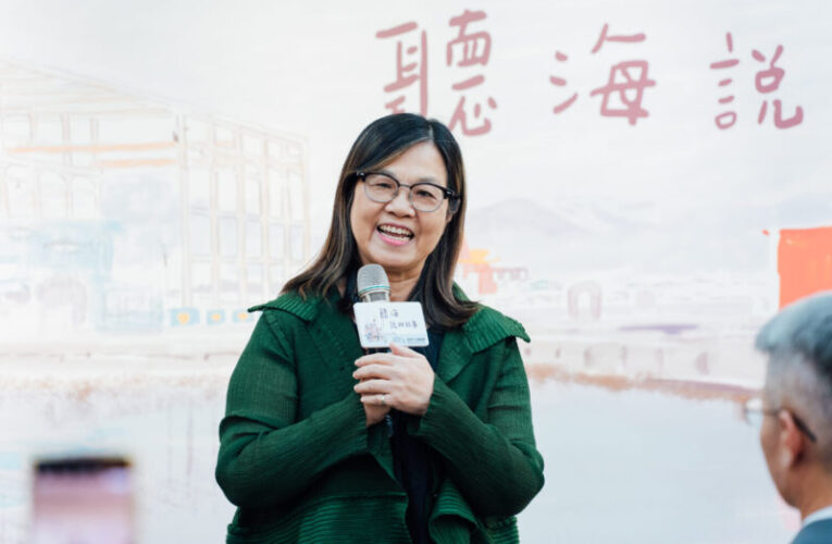 高市圖聯手海洋委員會、中油石化事業部傳承林園文化 《聽海說的故事》新書發表　
