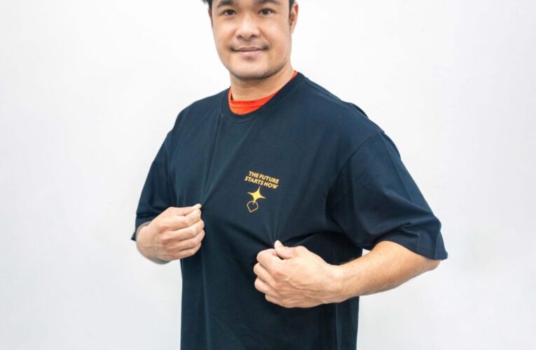 王勝偉 林智勝 穿上「回家得分」T恤 關懷盃花蓮開打守護原鄉棒球夢