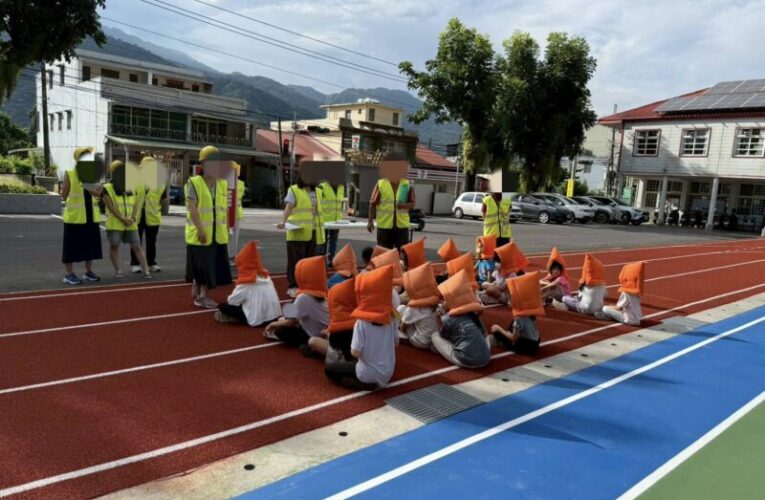 寶來消防分隊前進荖濃國小 落實國家防災日防震宣導