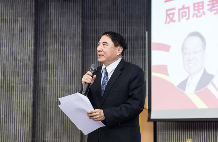 宏碁創辦人施振榮海大演講　勉勵學子不斷學習、勇於挑戰