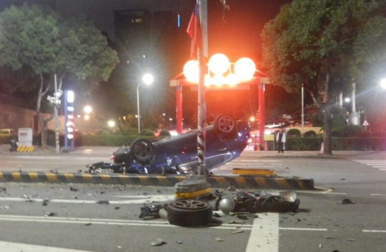 茫茫駕車自撞中央分隔島            警對她施測又是一起酒駕
