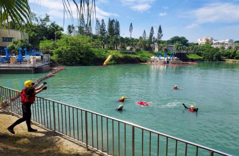 澄清湖水域救援演練  鳥松消防隊強化安全守護力