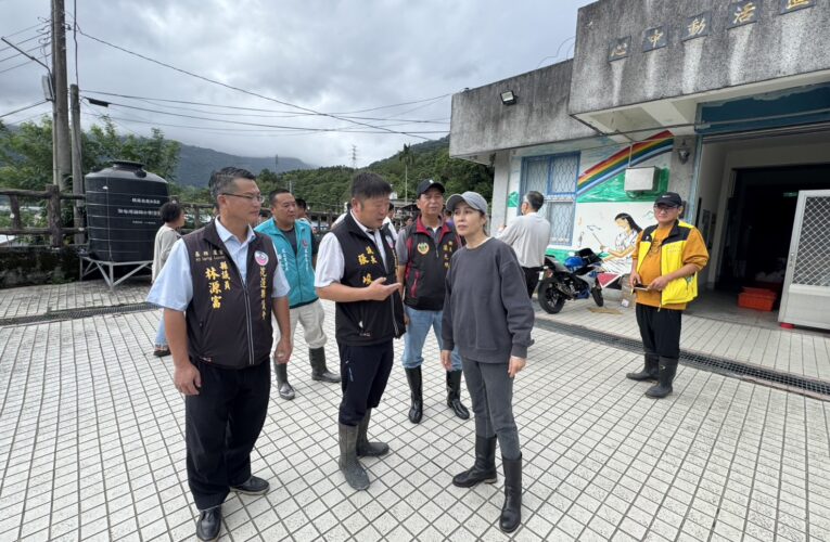 「鳳凰颱風重創花蓮」！　張峻、高金素梅直赴明利村：堤防潰決原因必須查明、政府責任不能逃