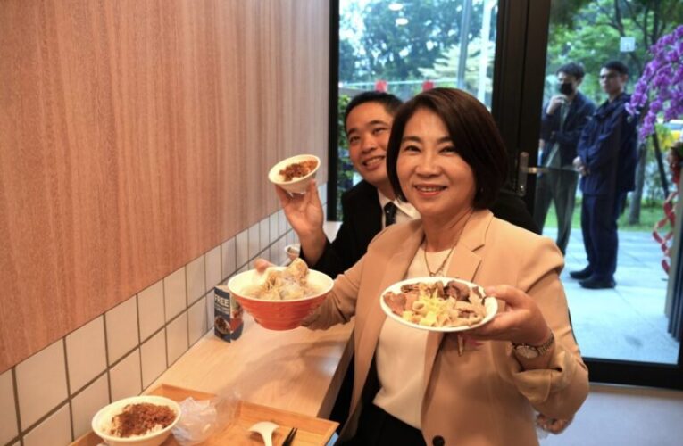 台畜門市、「豬豬呷」豬雜專賣店進駐屏東西市場
