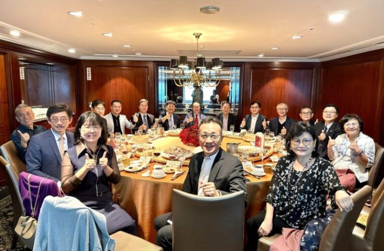 114年度台灣醫醫療貢獻獎得主曹賜斌醫師感恩餐會 大揭「秘辛」場面溫馨