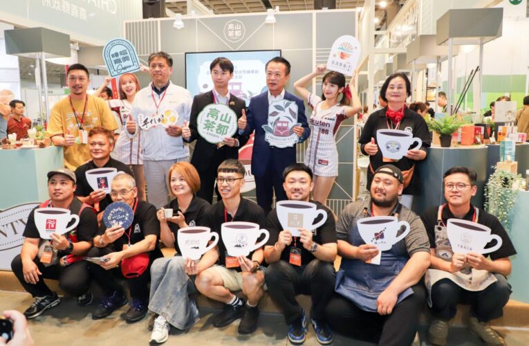 2025國際茶咖展登場　翁章梁親自推廣嘉義「雙金」魅力