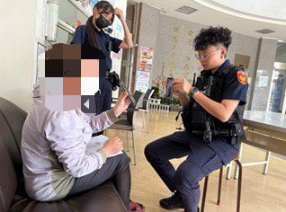 打破無聲障礙！和美警助喑啞婦解開帳單死結