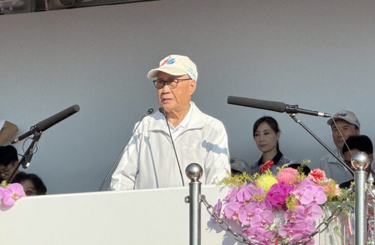 台塑企業總裁吳嘉昭：2026展望會好一點　南亞醫療材料會成立公司發展！