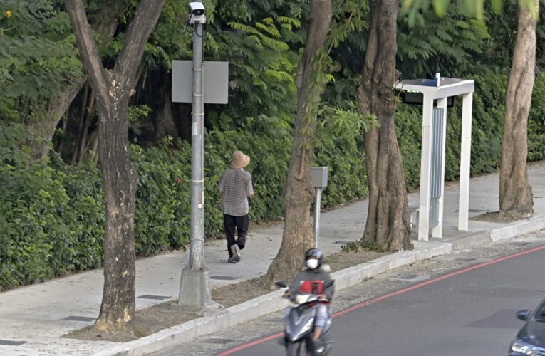 崇德路人行道煥新登場！ 陽明交大高雄校區周邊通行更安全便利