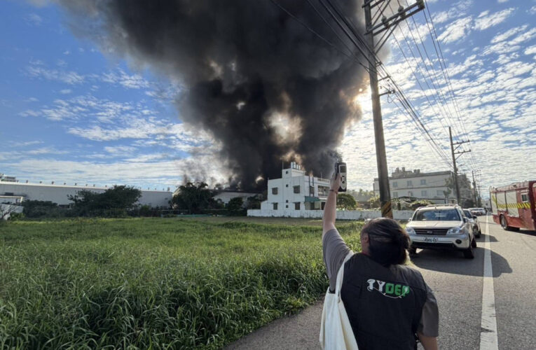 桃園蘆竹地下工廠大火釋放大量黑煙 環保局啟動空污緊急應變、最高併罰 2,000 萬元