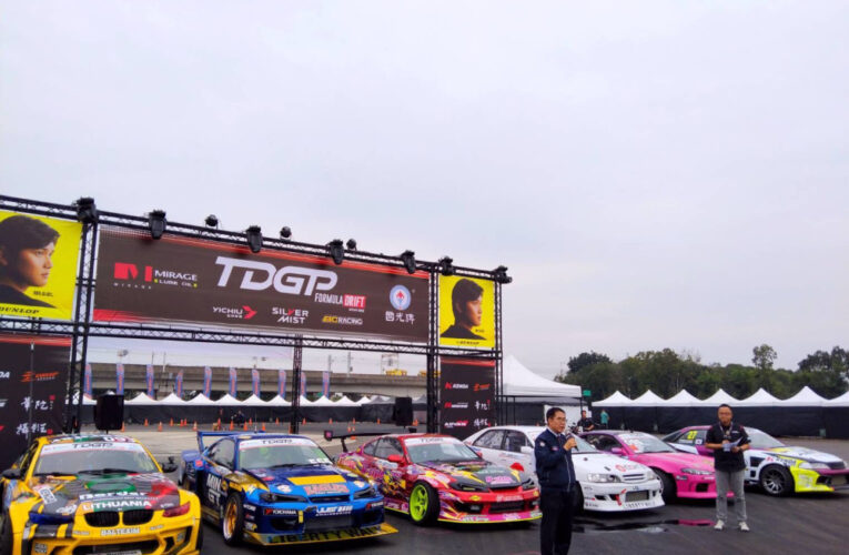 2025 美國賽車節11月29、30日 帶你體驗極限速度！