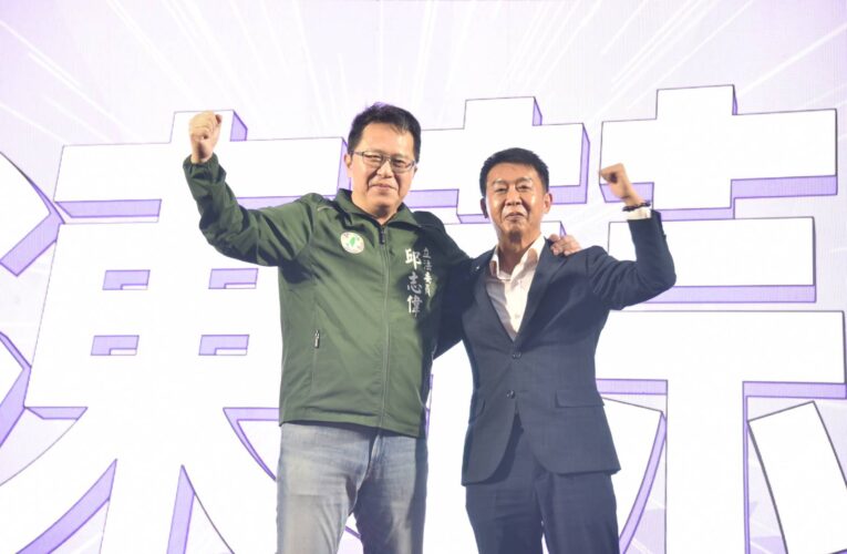 高雄楠梓見面會滿滿民眾 許智傑：我將延續陳其邁市長，繼續帶領高雄發光發熱