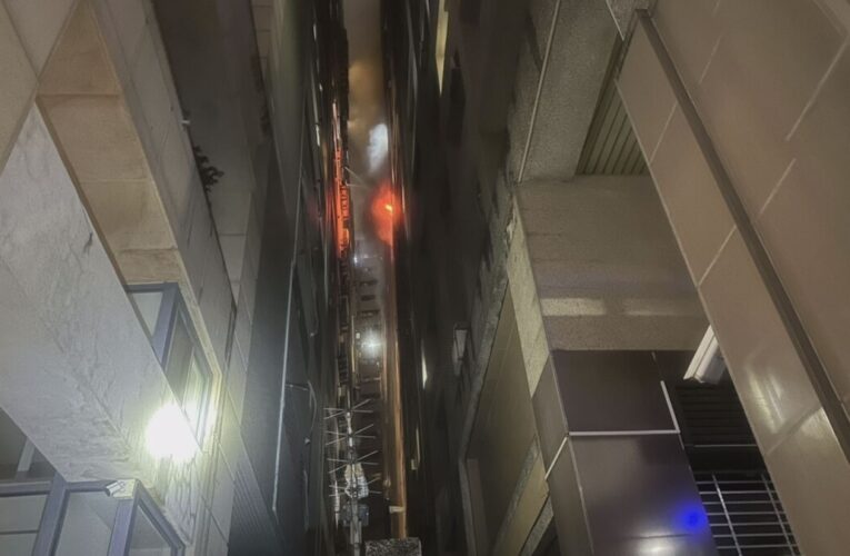 高市大樓夜火警上百住戶驚逃 原是19歲男疑情變怒燒衣櫃釀禍