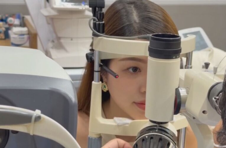 香味顏色誘蜂直闖安全帽內?!美女騎士右眼遭螫傷 醫：蜂毒恐致嚴重併發症