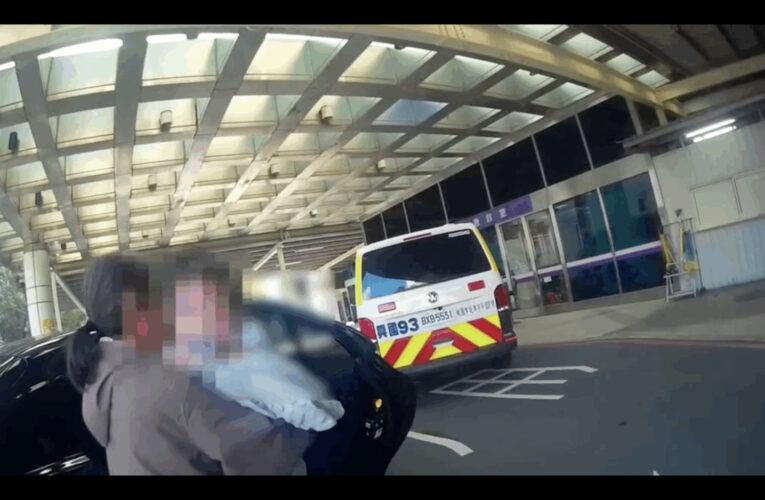 1歲幼童遭燙傷情況危急！  八德暖警急鳴笛開道助送醫