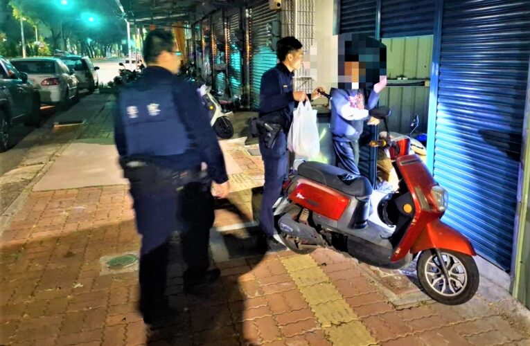 寒夜睡路旁　北興警關懷醉男護送返家