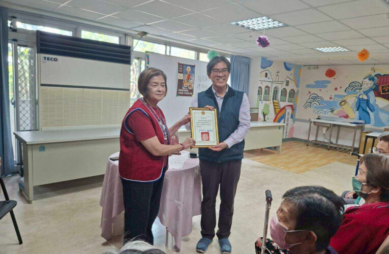 佳里榮家感謝諾那華藏師姐 帶領長輩體驗念佛之心安力量