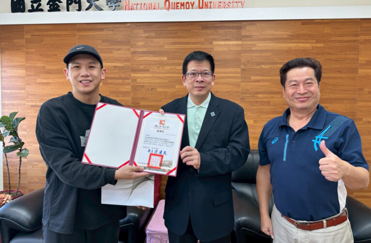 沃皮斯寒冬送暖！捐贈金大弱勢學生8萬禮券