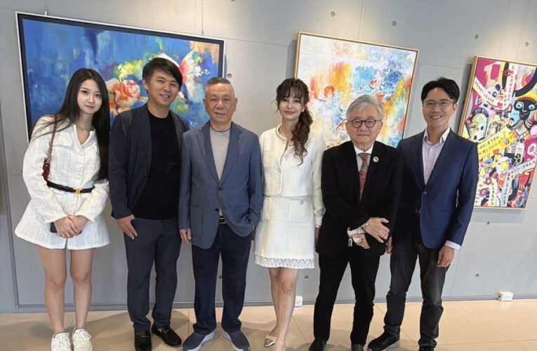 李玉婷台江個展「溯洄」開幕 鄉愁化繽紛畫作 結合公益回饋故鄉