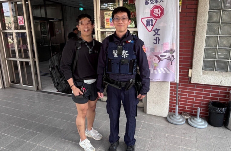 湖內警跨語言服務獲讚　韓國遊客驚呼：台灣警察太貼心