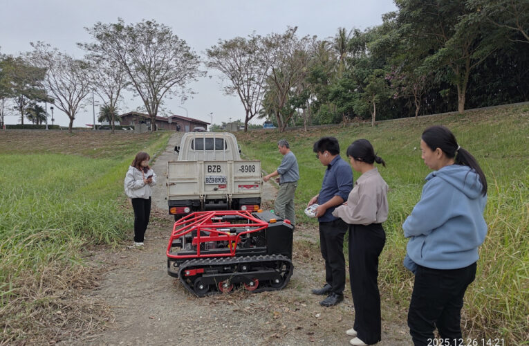 配合中央AI新政 台南智慧割草機人滯洪池實證順利