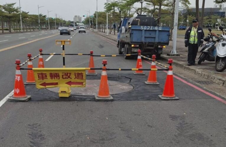 高雄夢時代前時代大道驚傳騎士雷殘事故 路面人孔蓋鬆垮是禍首?!