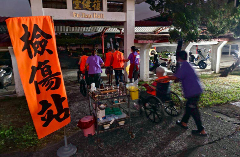 屏東榮家防講習暨夜間演練逼真 強化防災應變能力