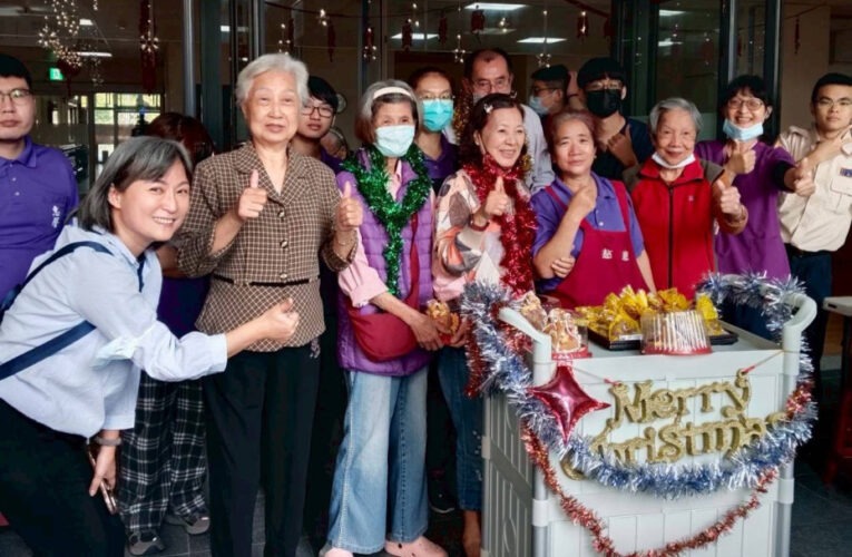 臺南榮家YA誕烘焙樂 老幼溫馨手作薑餅屋